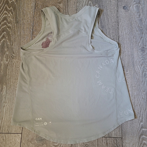 Lululemon Tank Top - Picture 3 of 5